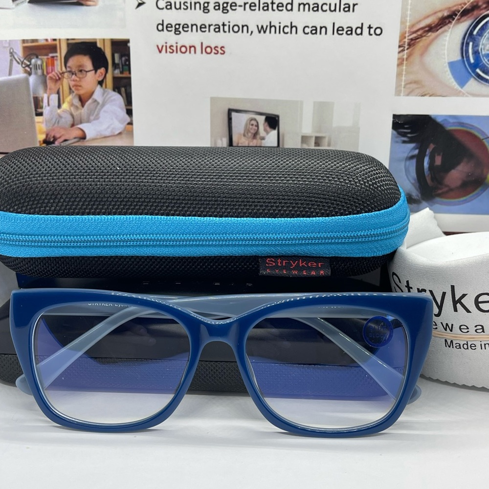 New Stryker Computer Blue STF52113  53/17